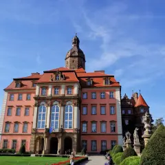 Zamek Książ: Gdzie zjeść? Przewodnik po zamkowych i okolicznych smakach