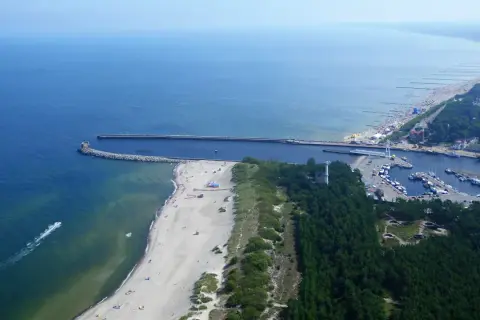 Ustka: Atrakcje, plaże, smaki. Twój przewodnik po niezapomnianym pobycie