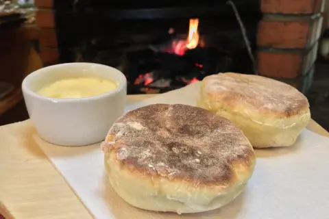 Ustrzyki Górne: Co zjeść i gdzie? Przewodnik po smakach Bieszczad