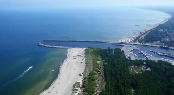 Ustka: Atrakcje, plaże, smaki. Twój przewodnik po niezapomnianym pobycie
