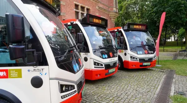 Jak dojechać z Gdańska do Ustki? Auto, pociąg, bus wybierz mądrze!
