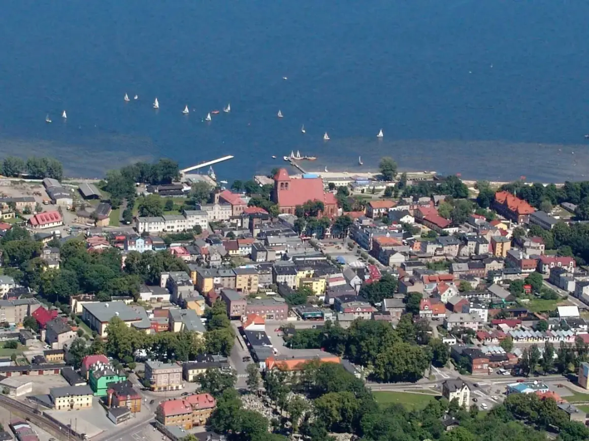 Puck: Gdzie zjeść? Odkryj najlepsze ryby i smaki Kaszub!