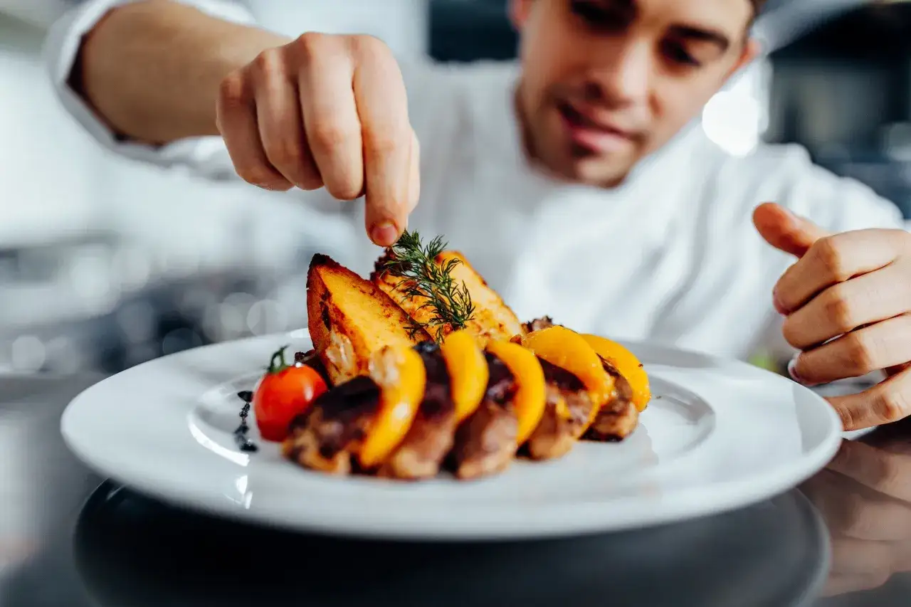 nowoczesne dania wegańskie w restauracji