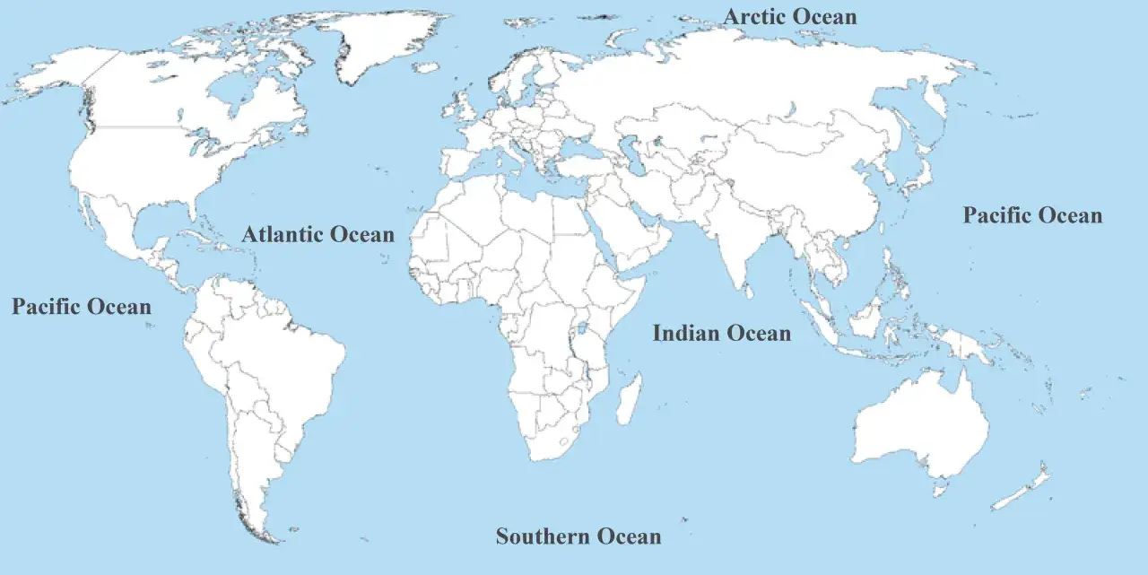 Mapa świata z zaznaczonymi oceanami: Spokojny (największe morze na świecie), Atlantycki, Indyjski, Arktyczny i Południowy.